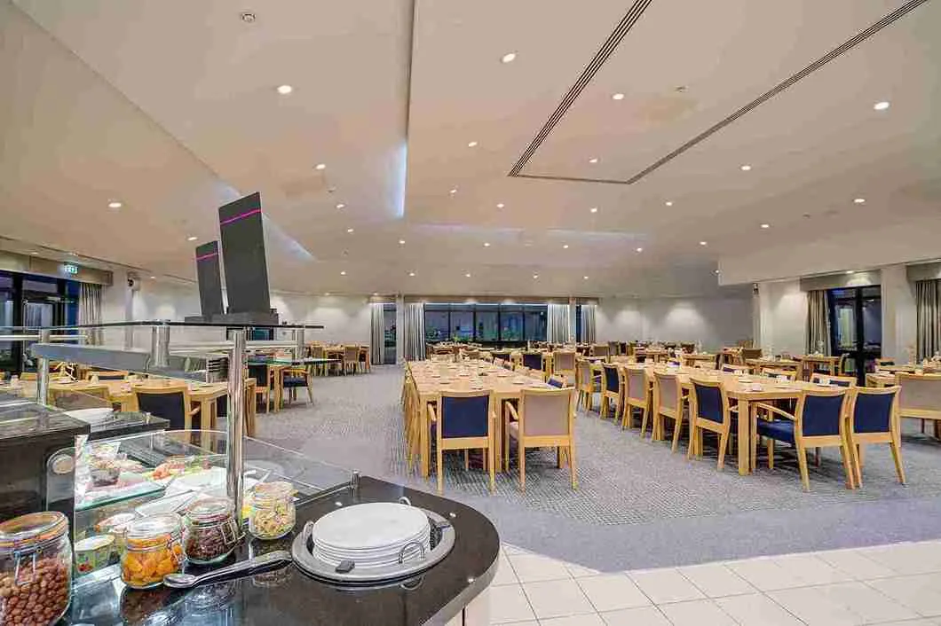 Restaurant - Readynez at Radcliffe, Warwickshire